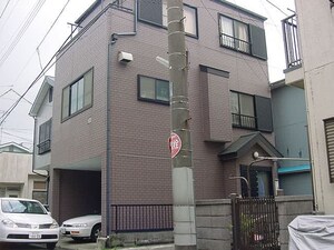 岡様邸
