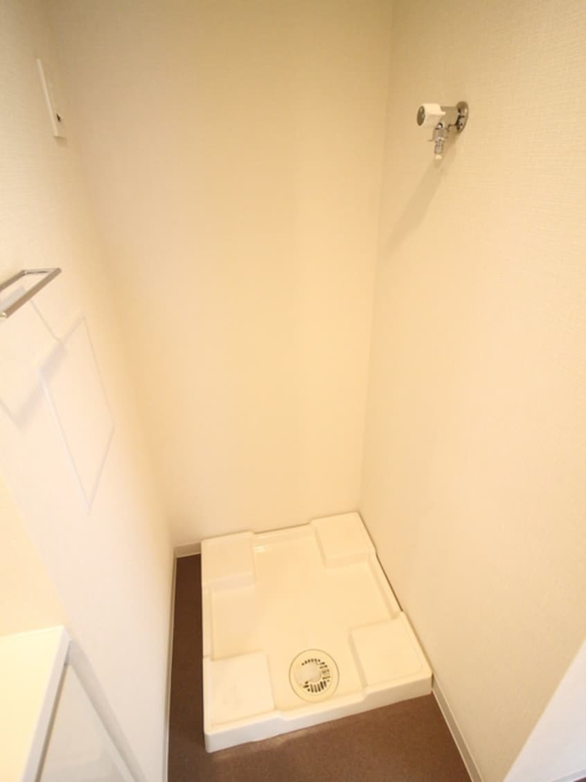 洗濯機置場 エスティメゾン高円寺