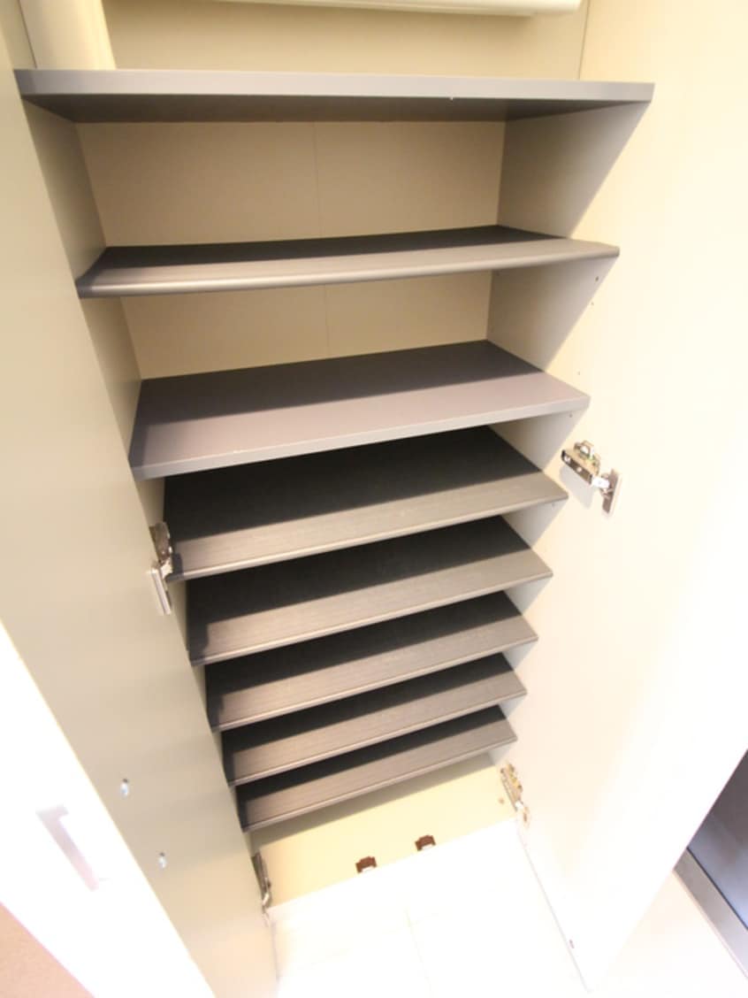 靴箱 エスティメゾン高円寺