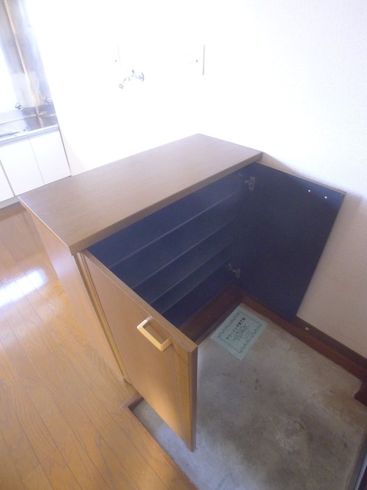 靴箱 石川ハイツ