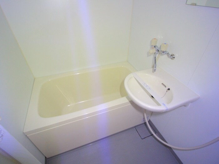 バス／シャワールーム等 プライムコ－ト成増