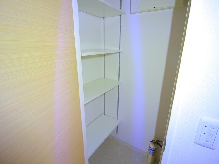 靴箱 プライムコ－ト成増