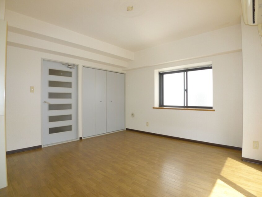 居室 グロリアス東京