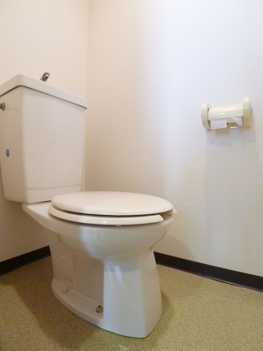 トイレ グロリアス東京