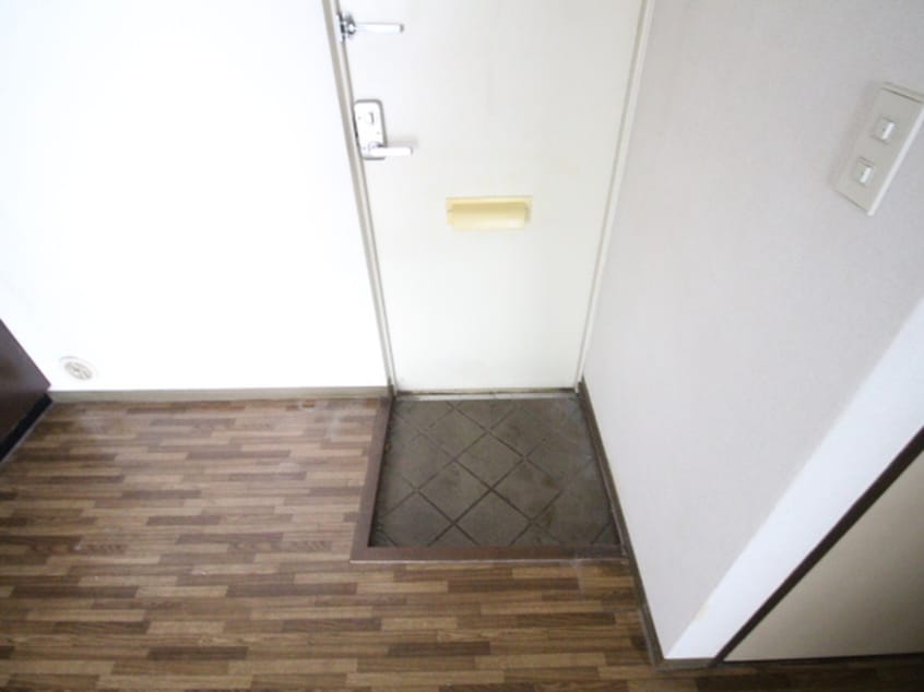 玄関 カサベルテ