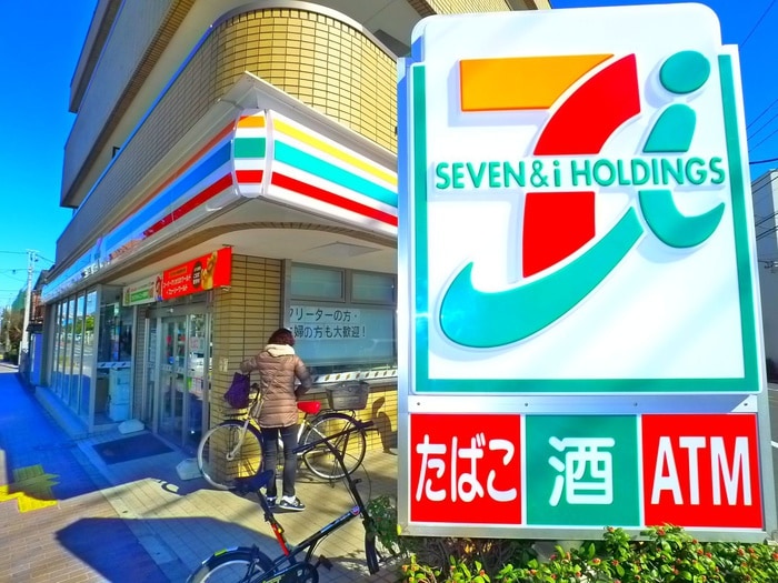 セブンイレブン　東新小岩4丁目店(コンビニ)まで300m ラフィスタ新小岩Ⅲ（１０１）