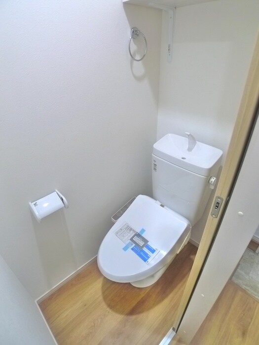 トイレ ＭＥＬＤＩＡ岩槻Ⅴ