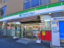ファミリーマート(コンビニ)まで510m Ｓ－ＲＥＳＩＤＥＮＣＥ北戸田