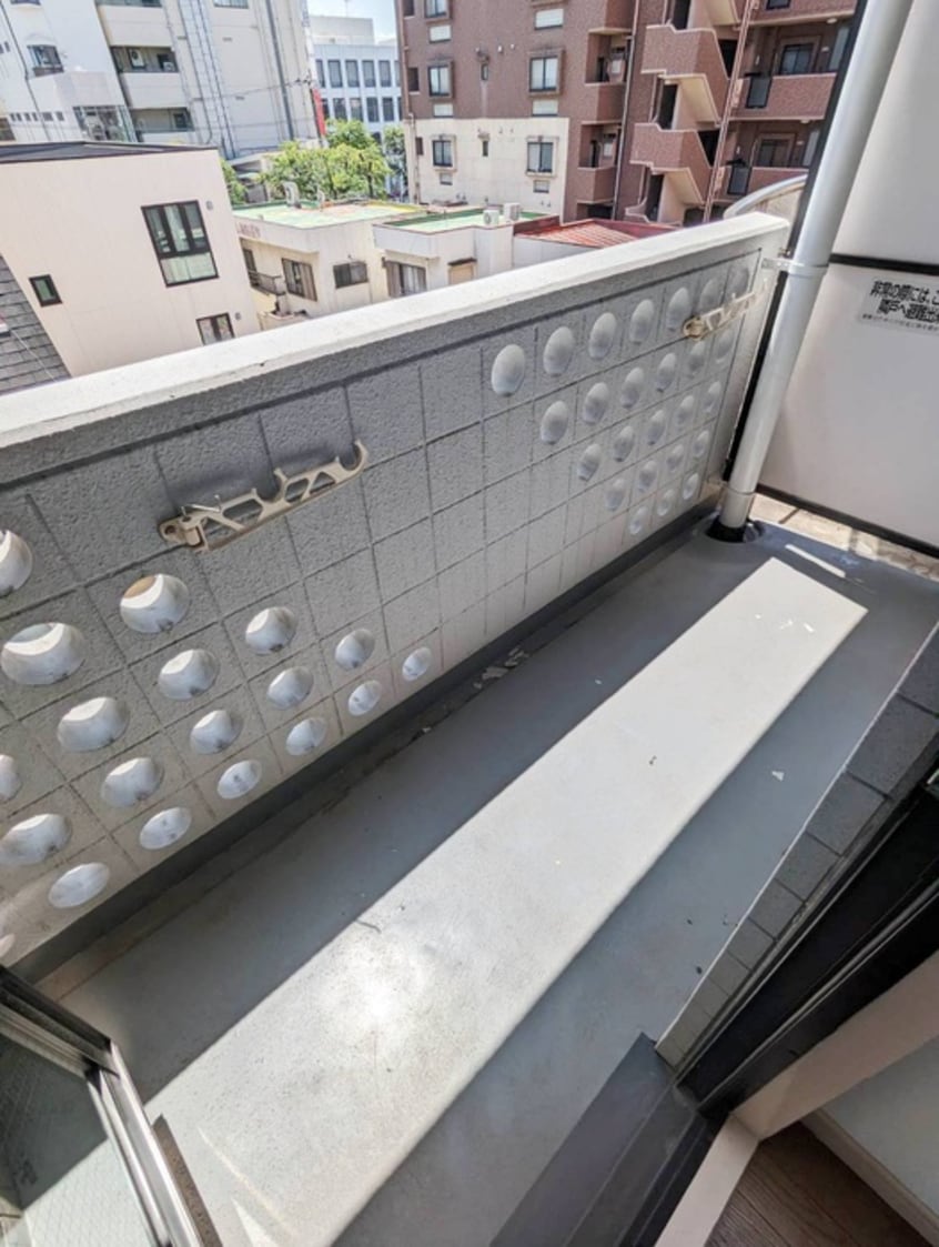 ベランダ・バルコニー クレストハイム