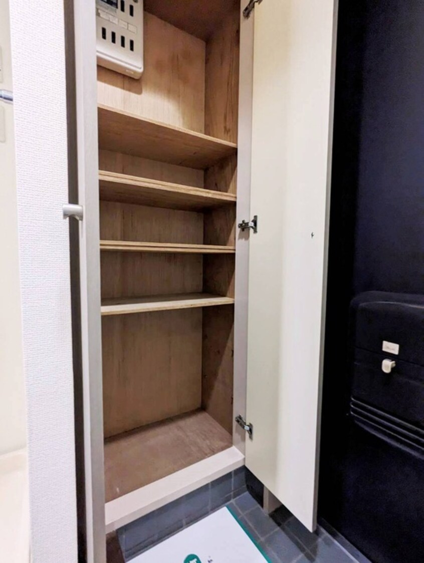 靴箱 クレストハイム