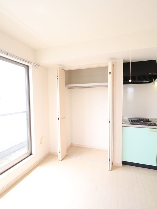 収納 メゾン中原