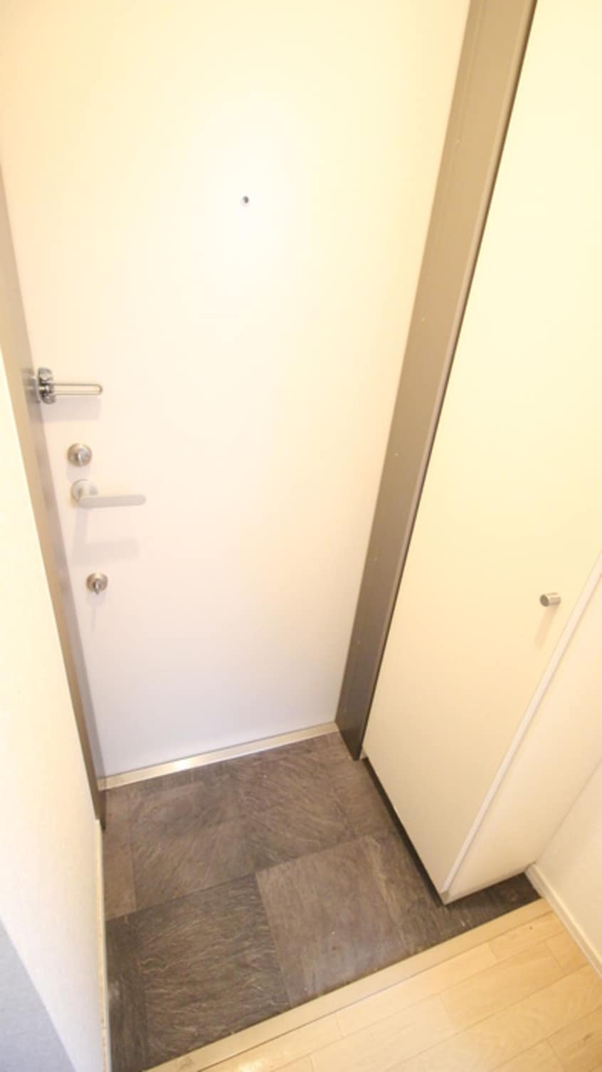 玄関 クリスタルパレス金沢八景