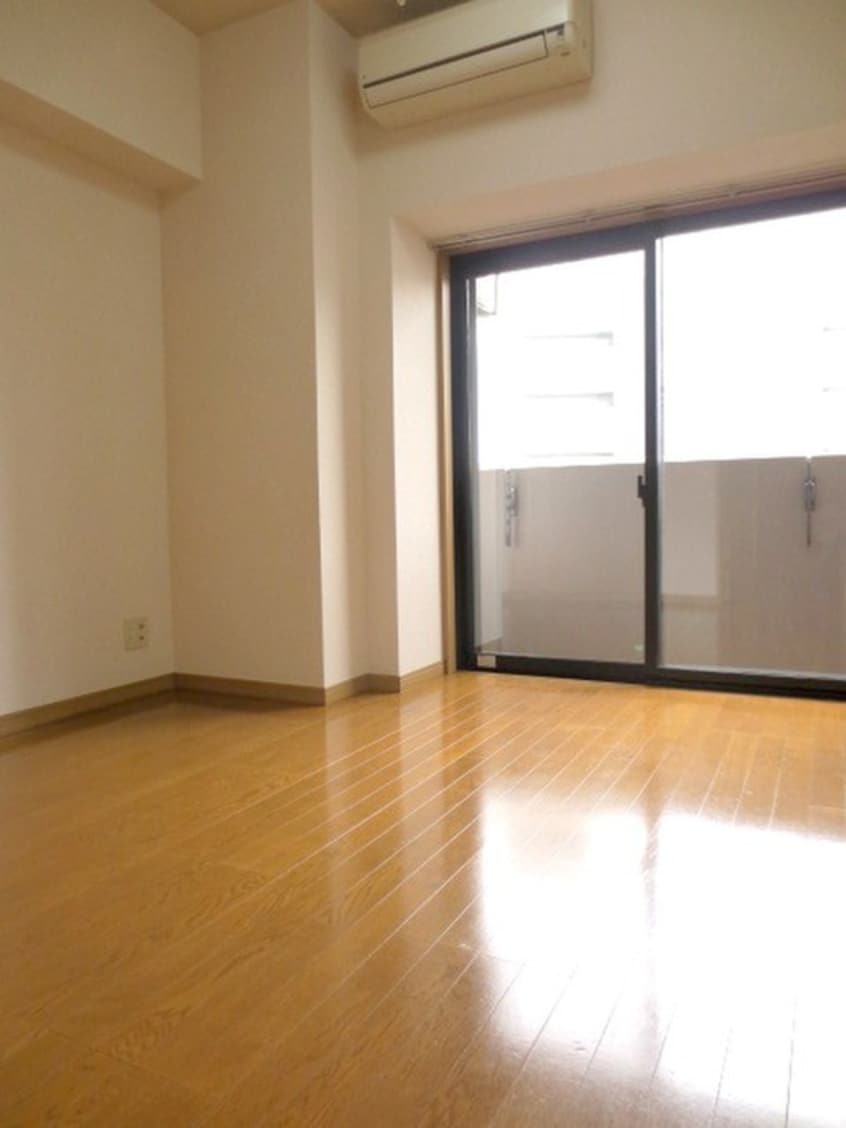 居室 コンフォリア芝浦キャナル