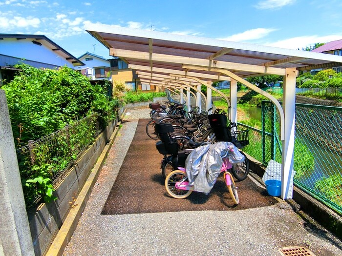 駐輪場 リルアークＢ