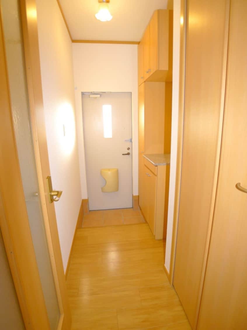 玄関 エレガンツァフィオ－レⅡ