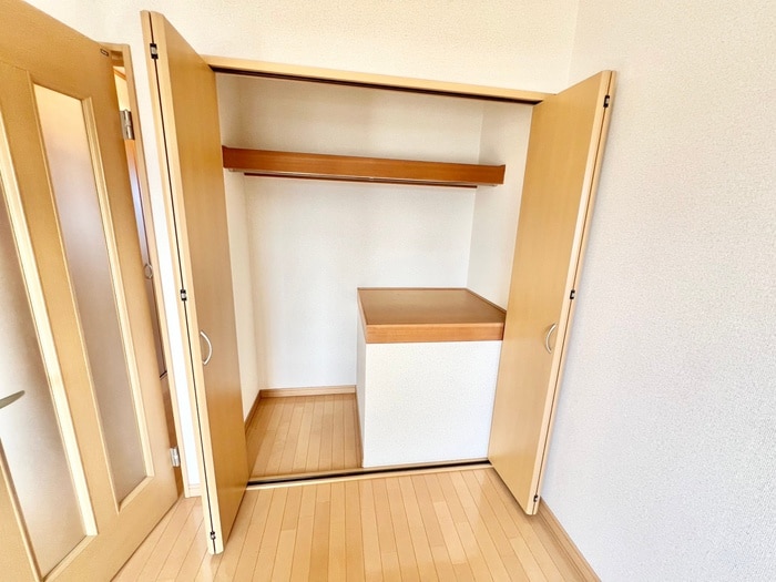 収納 Confort Maisone Quinto