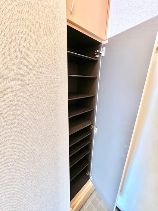 玄関 Confort Maisone Quinto