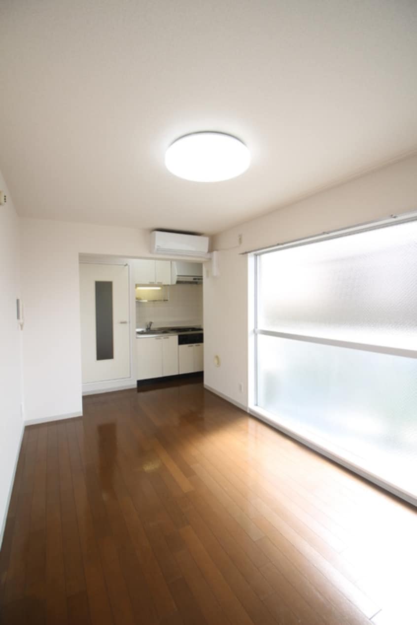 キッチン コア・イ－スト