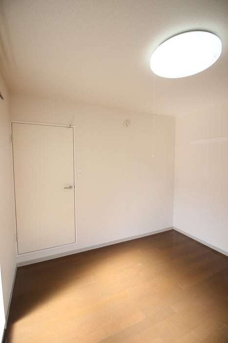 居室 コア・イ－スト