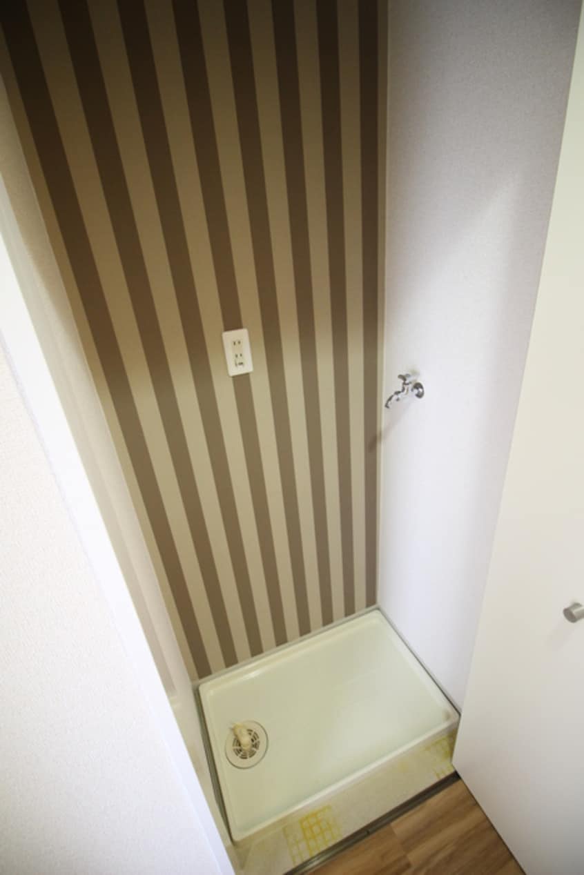 洗濯機置場 コア・イ－スト