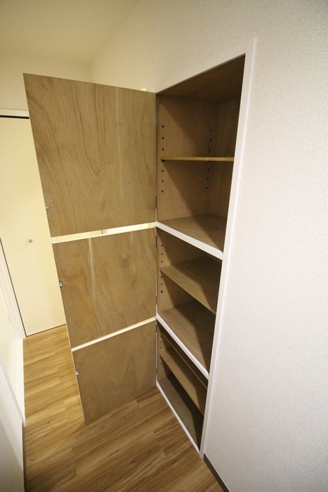 収納 コア・イ－スト