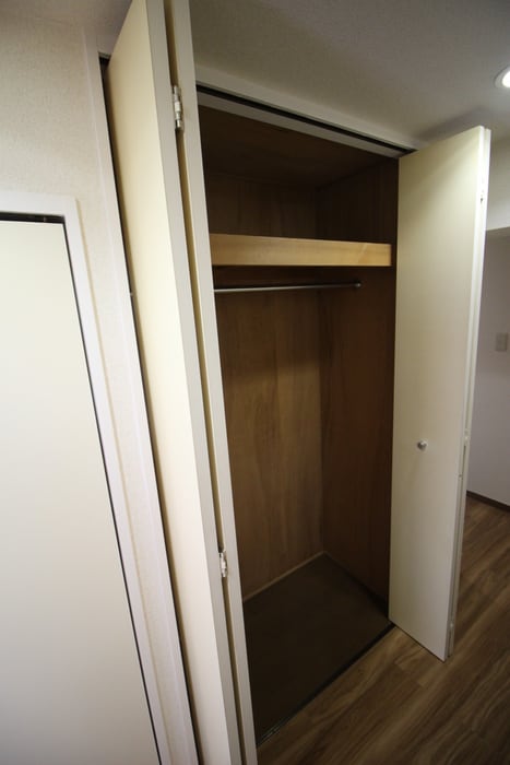 収納 コア・イ－スト