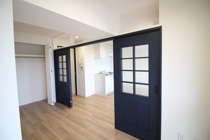 居室 ONE ROOF FLAT NISHIWASEDA