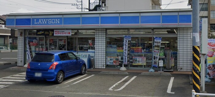 ローソン六会店(コンビニ)まで18m スカイハイツ湘南