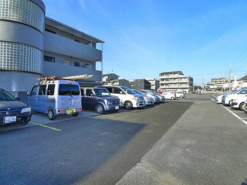 駐車場 さつきマンション