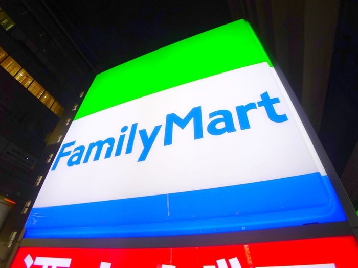 ファミリーマート　柏明原一丁目店(コンビニ)まで127m セナリオ・フォルム柏