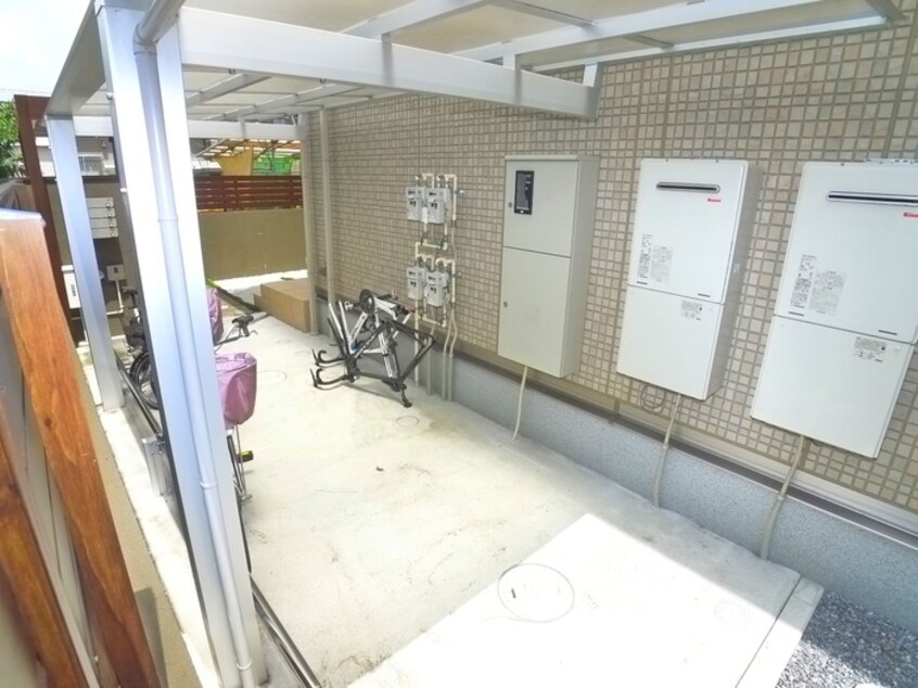 駐輪場 Ｋウエスト１７