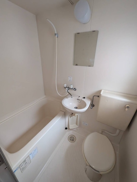 バス／シャワールーム等 石井荘