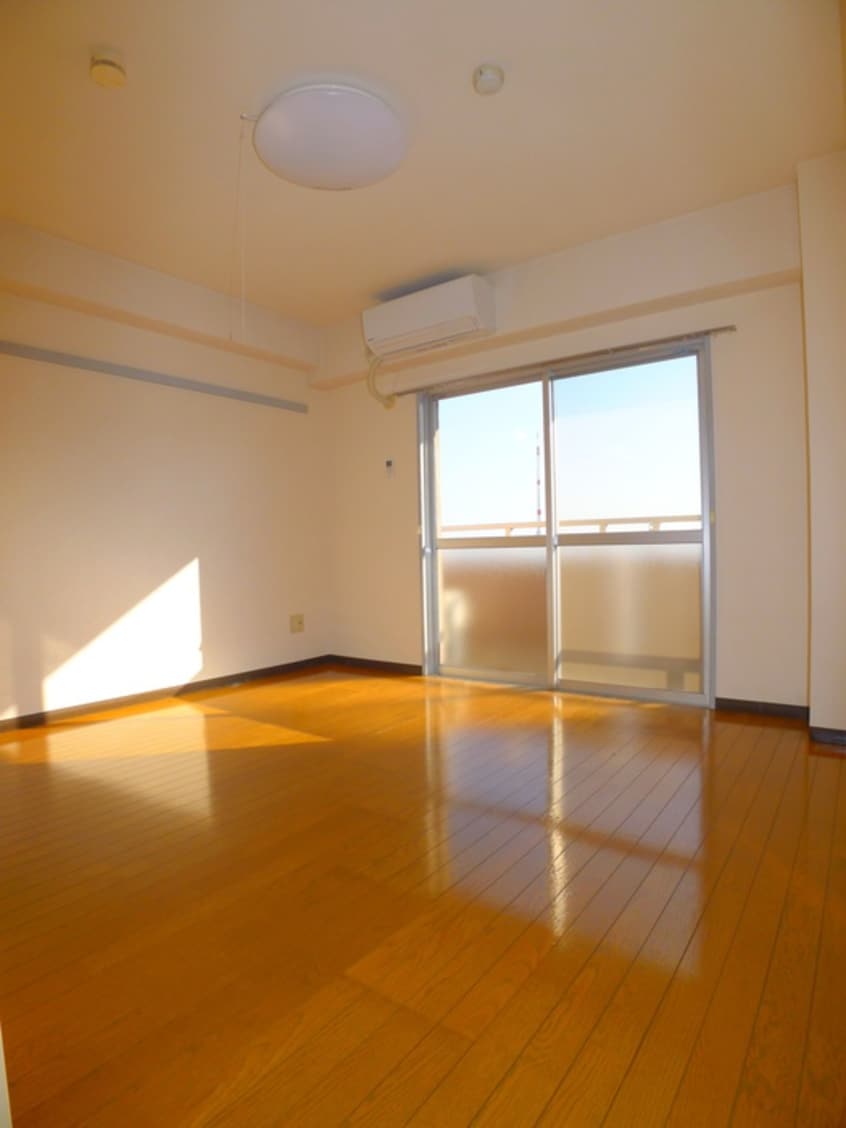 居室 アーバンパレス宮田2