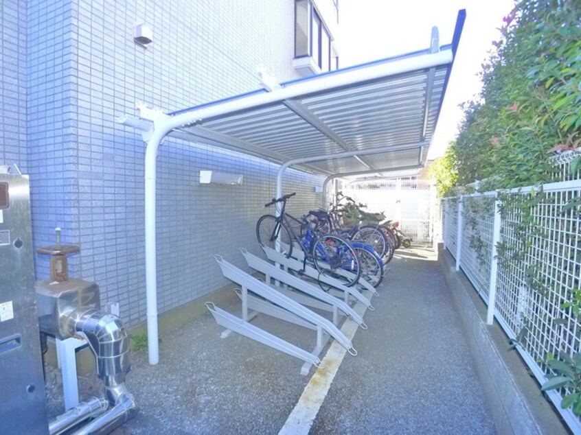 駐輪場 カーサＩＭ