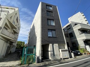 B.G Grand Wakabayashi
