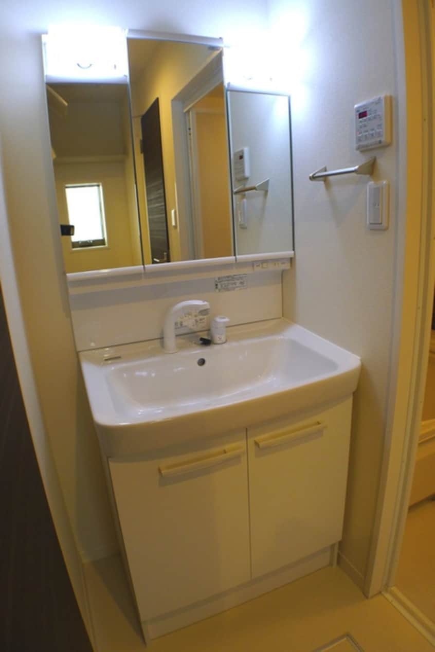 洗面 アレアデマン Ⅱ