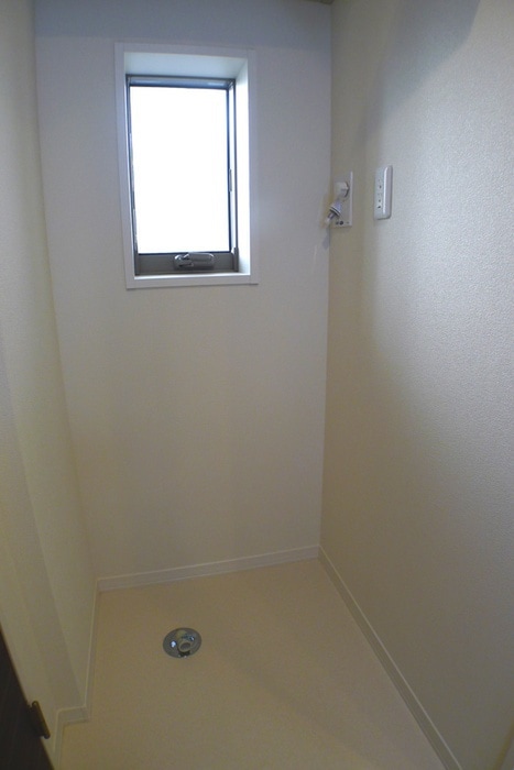 洗濯機置場 アレアデマン Ⅱ