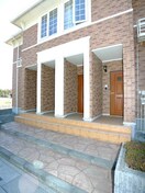 外観写真 ロ－ズガ－デン・アヴェニュ－