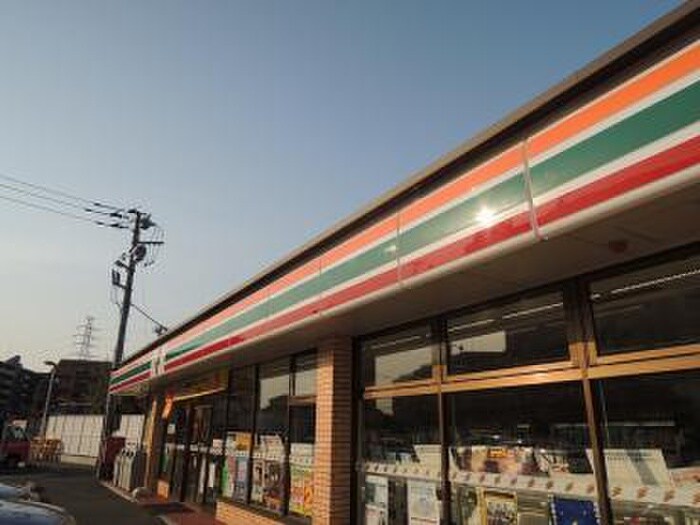 セブンイレブン横浜日吉７丁目店(コンビニ)まで368m エアリーハイツ
