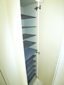 靴箱 ｉｌ　ｃｅｎｔｒｏ　本千葉駅前