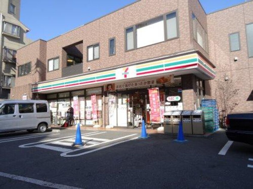 セブンイレブン上原２丁目店(コンビニ)まで400m プレ－ル代々木公園(308)