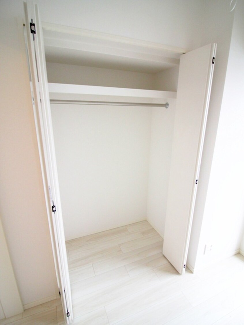 収納 ｸﾚｳﾞｨｱﾘｸﾞｾﾞ世田谷松陰神社前