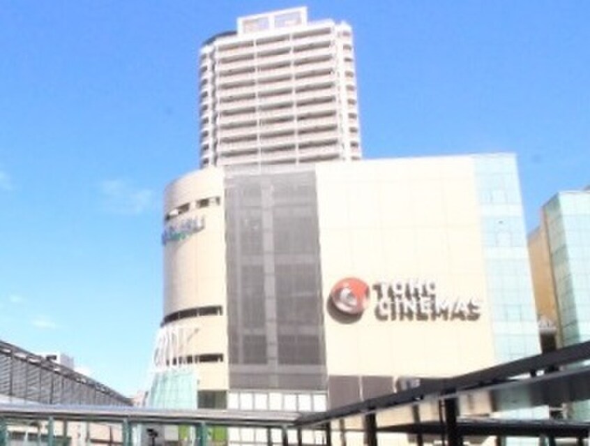 TOHOシネマズ(映画館)まで300m プレスティージ府中