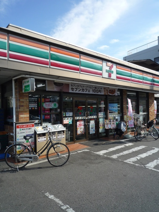 セブンイレブン(コンビニ)まで452m ウエストパレス蕨Ⅱ