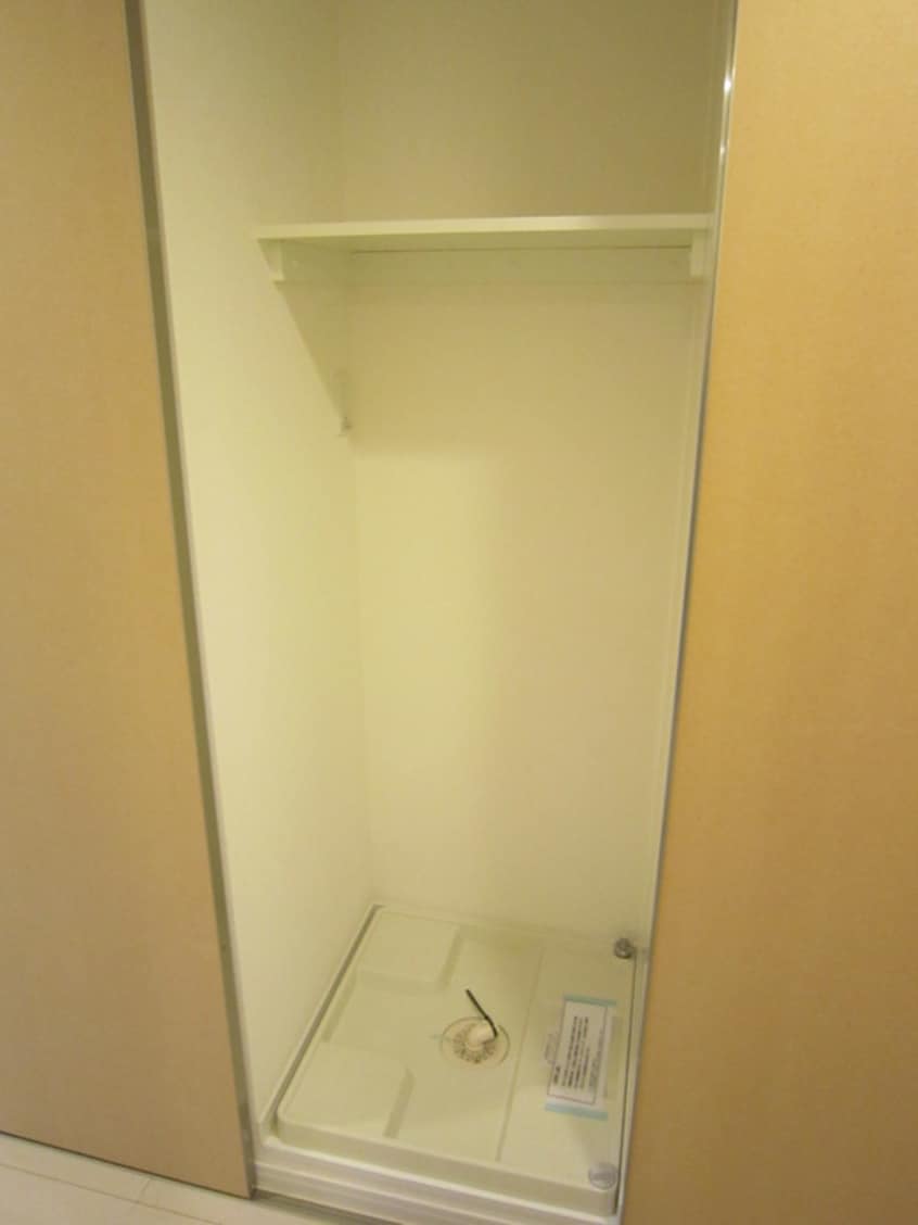 洗濯機置場 リブリ・シャルマン