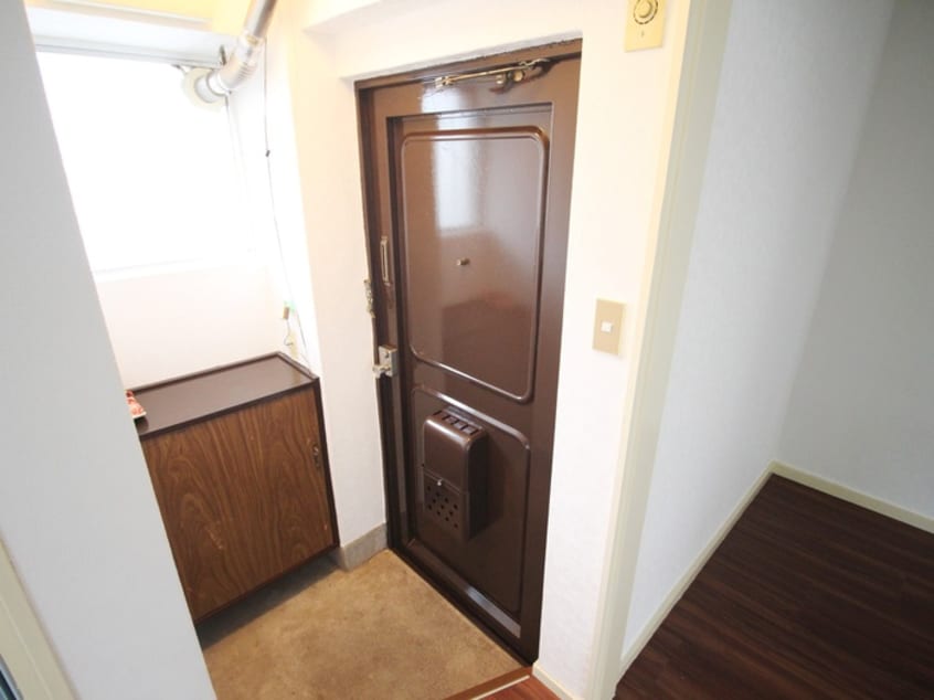 玄関 高松コ－ポ