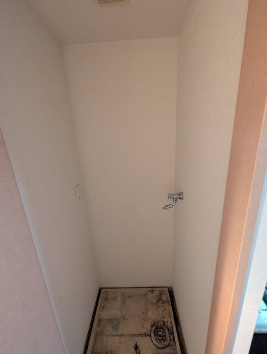 洗濯機置場 スカイコ－ト神田壱番館(701)