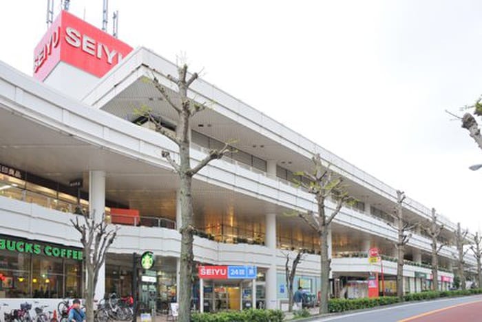 西友二俣川店(ディスカウントショップ)まで600m リブリ・ラﾎﾟﾙﾄ二俣川