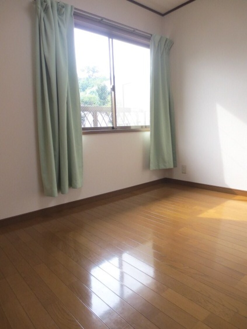 居室 和光ハイツ