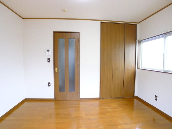 居室 サンモ－ル松戸